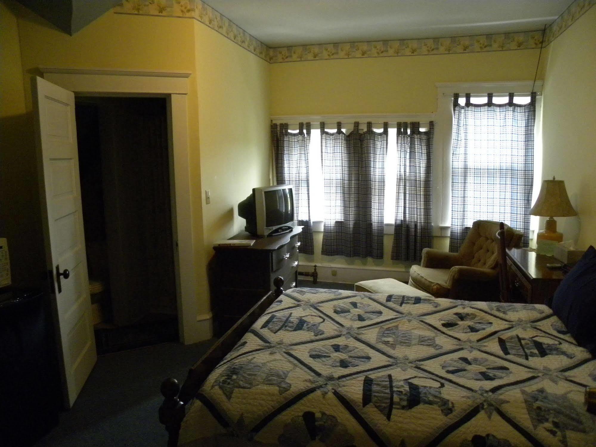 Victorian Charm Inn Towanda Exteriér fotografie