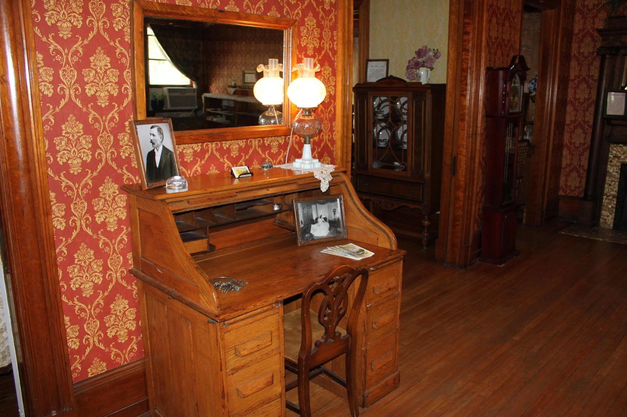 Victorian Charm Inn Towanda Exteriér fotografie