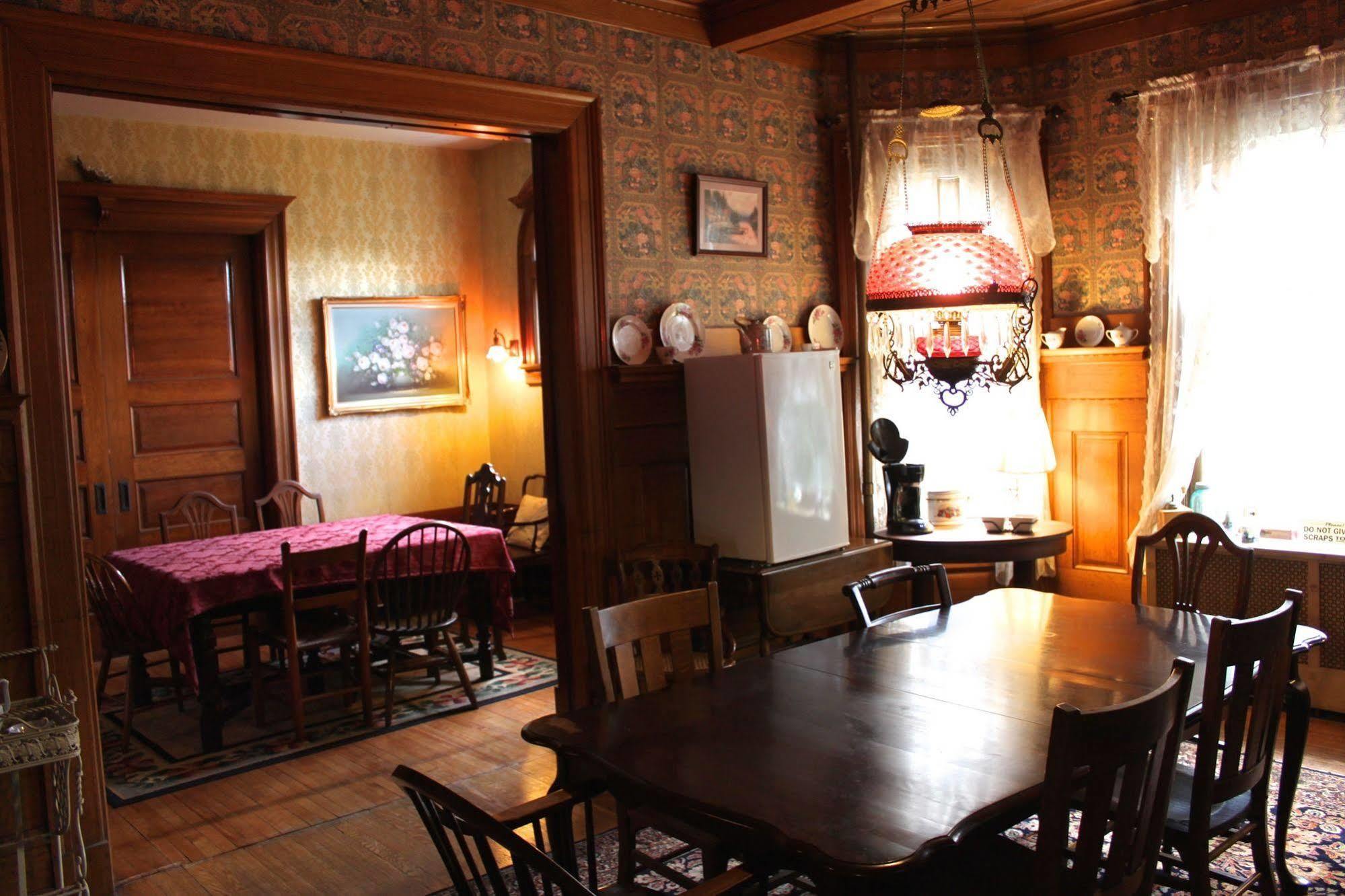 Victorian Charm Inn Towanda Exteriér fotografie